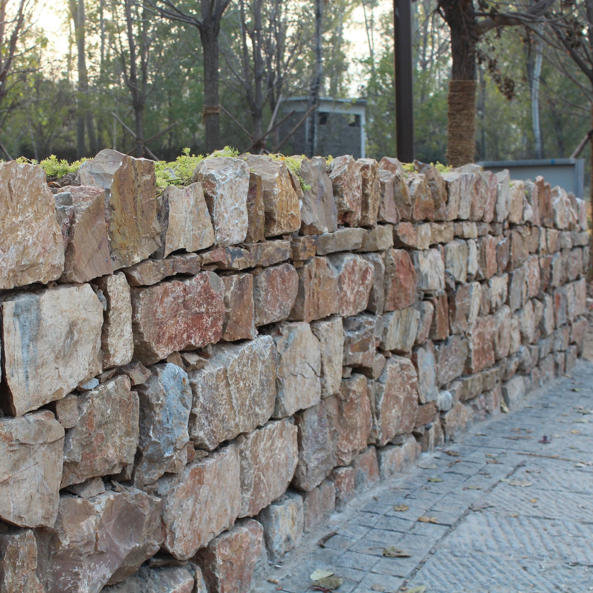Yellow garden retaining wall stone natural loose stone block