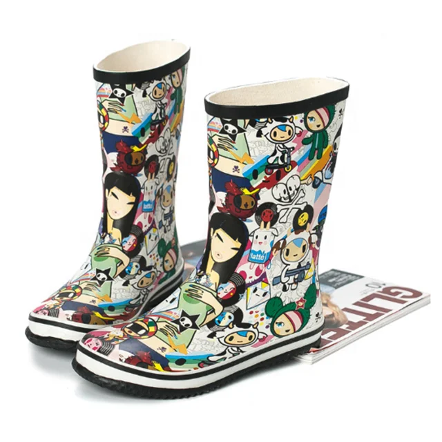 Hot selling Hot Sale Korean fashion graffiti cartoon rain shoes for sext ladies waterproof antislip rubber boots