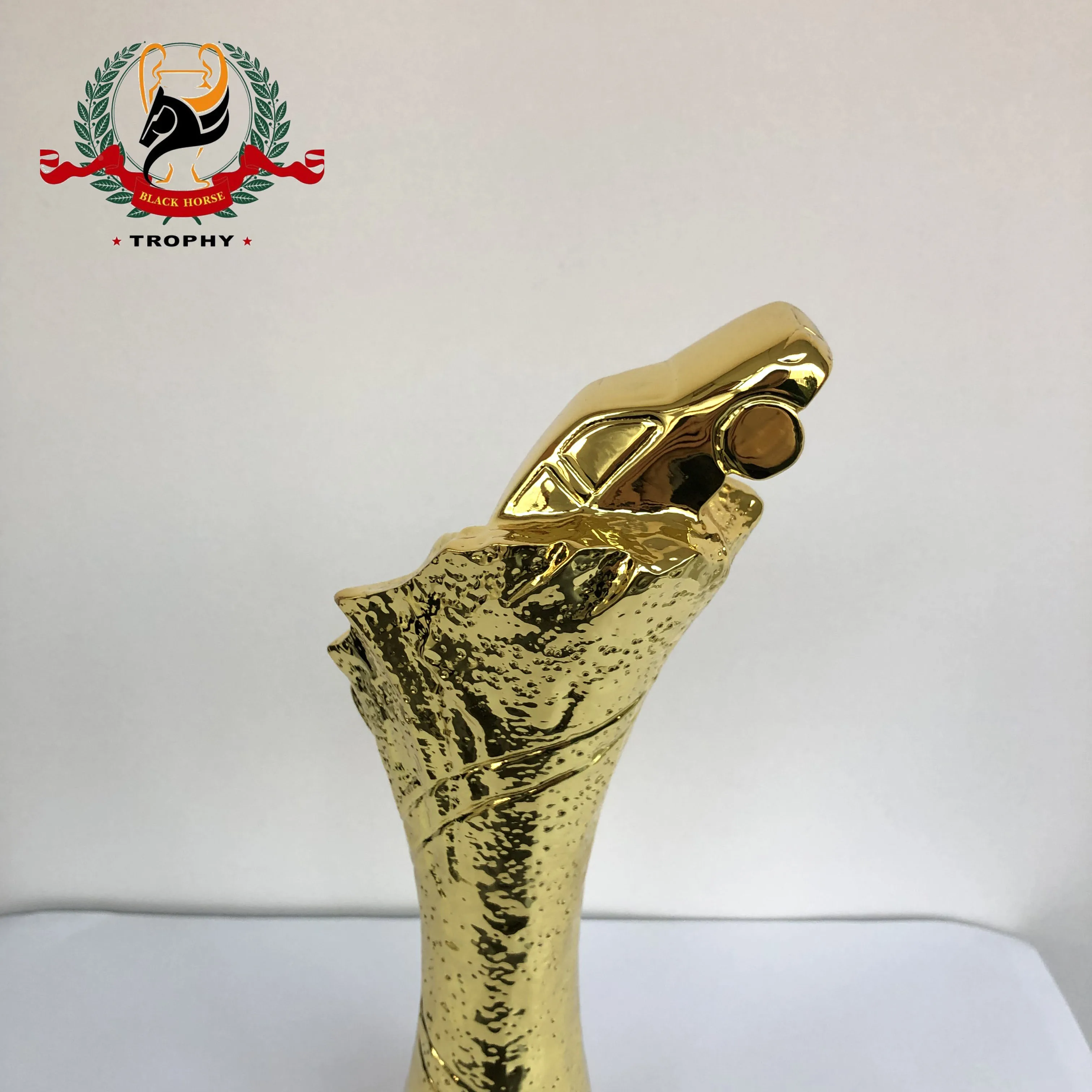Custom Trophies  Europe Style Metal Ornament Car part Trophy Award