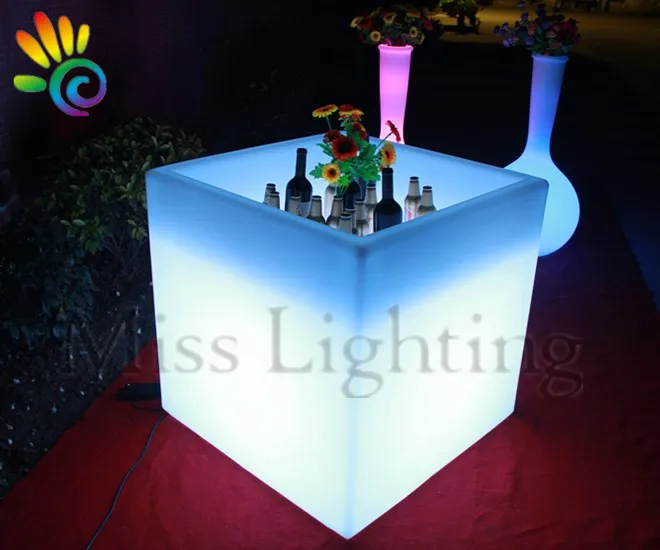 Promotion Cheap Plastic RGB colorful led luminous moet chandon Ice cube Bucket for Beer