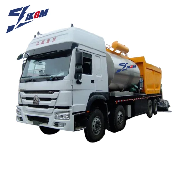 IKOM synchronous bitumen distribution asphalt chip seal sealer truck for sale
