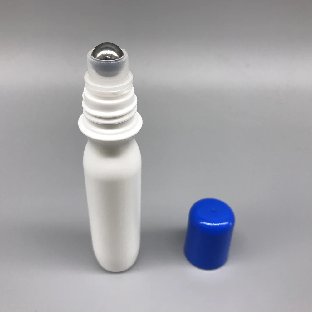 Empty 15ml white slim PE Plastic Mosquito Repellent liquid metal roll on bottle with lids