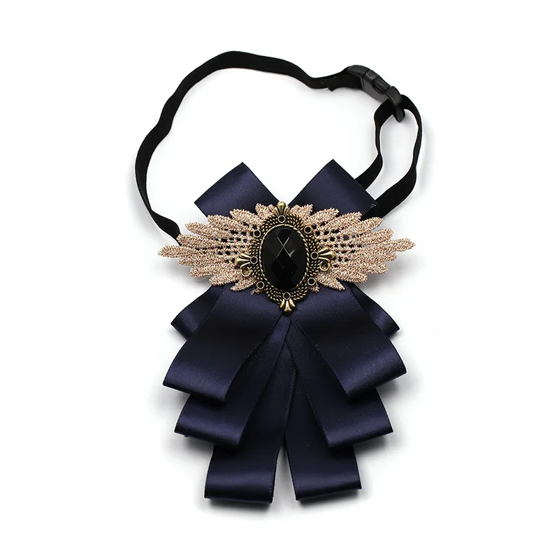 2019 Fashion Jewelry Men Dress Shirt Brooches Men Suits Ribbon Bowknot Collar Pins Wedding Rhinestones Pins Crystal Bow Tie