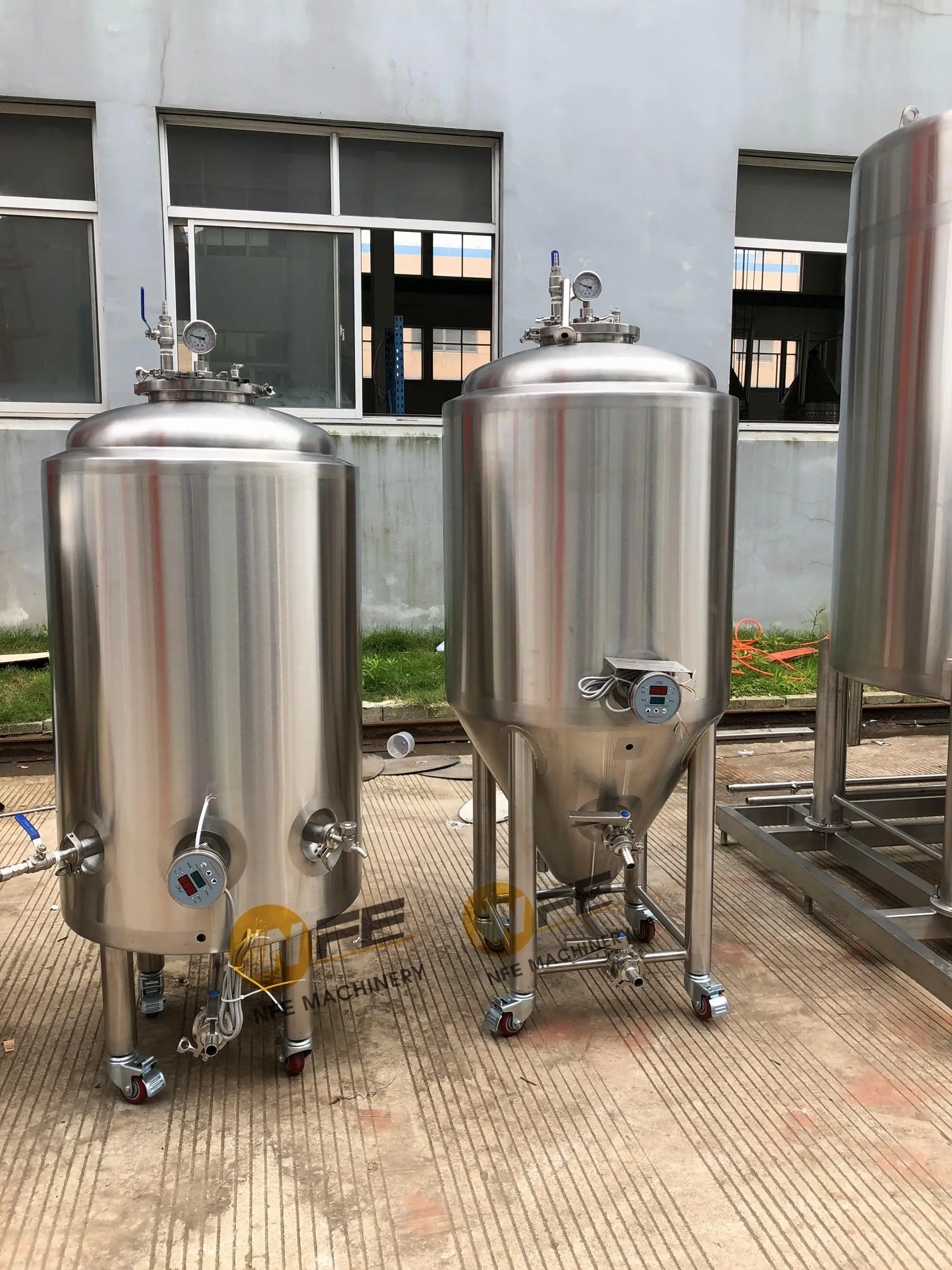 
250l 2 bbl Beer Brewing Turnkey Fermenter System 25 Gallon skid Conical Fermenter 