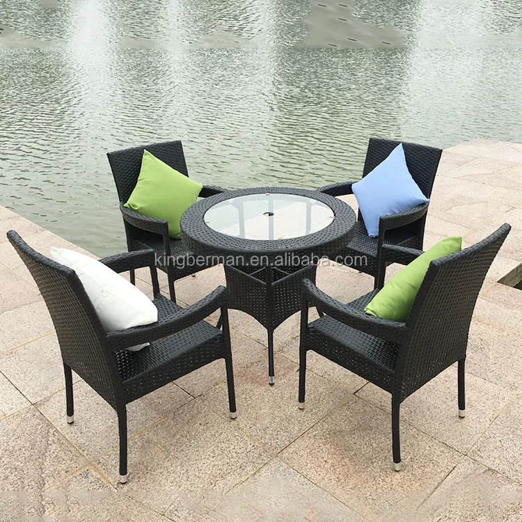 Modern Outdoor Furniture Patio Dining Table with Umbrella Wicker Dining Table Chairs