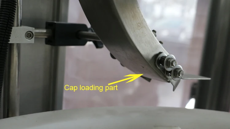 Automatic shampoo thick paste filling machine with capping mechanism