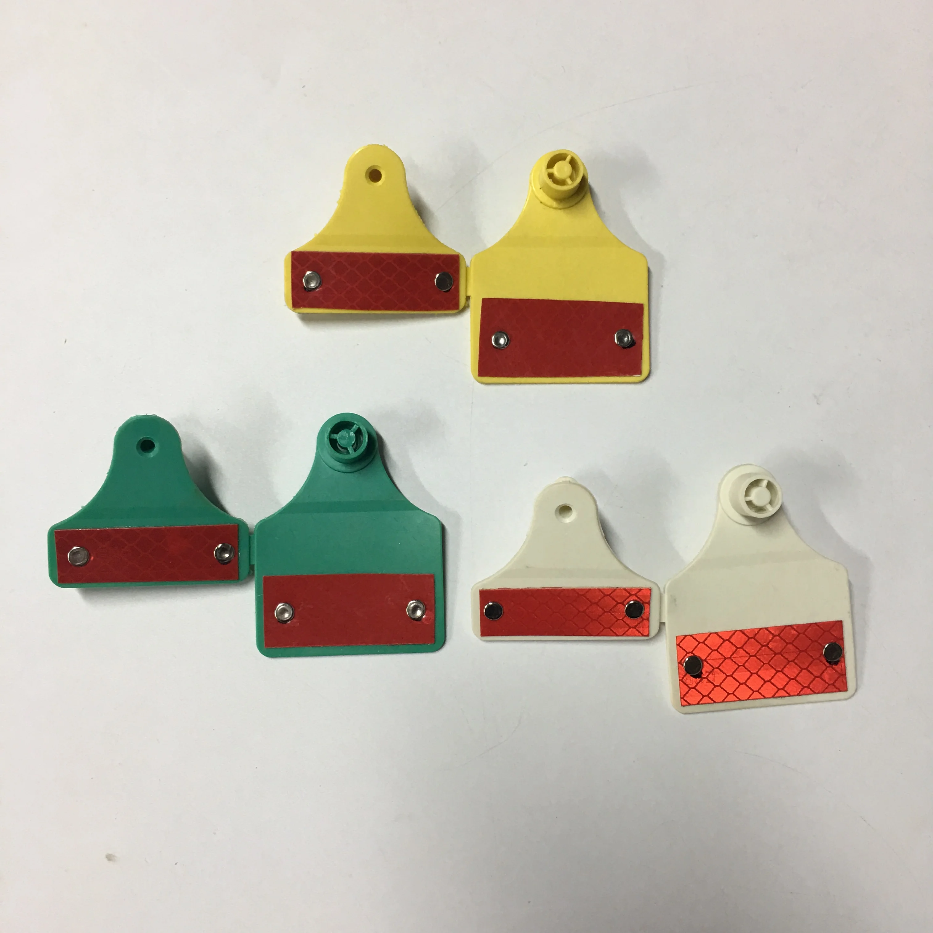 Низкая цена ярлык для икр отражающая крупного рогатого