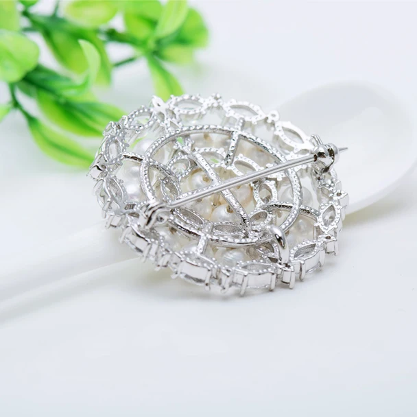 LUOTEEMI High Quality Brass Alloy Bulk Flower Bouquet Luxury Bridal CZ Rhinestone Wedding Brooches Wholesale