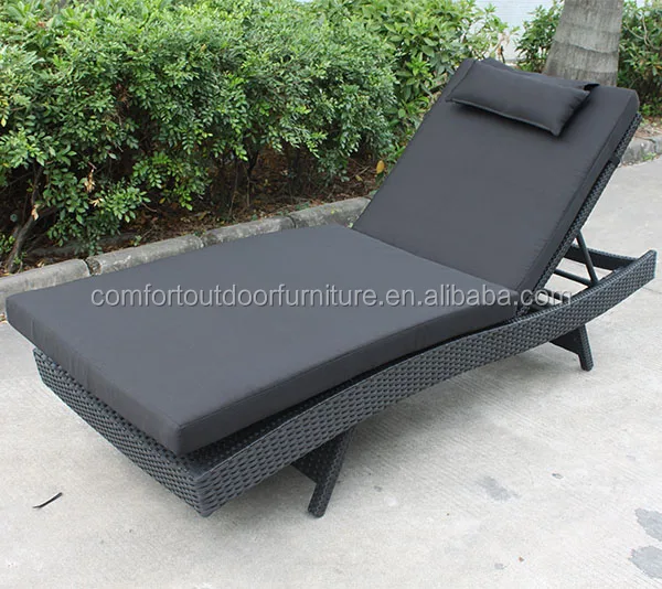 Modern Design Beach/Swimming Pool Side Folding Rattan Sunbed