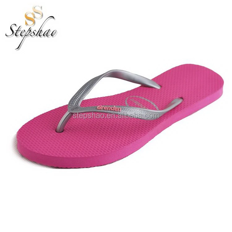 High quality Custom logo rubber flat flipflops for beach  outdoor  women girls flip flop