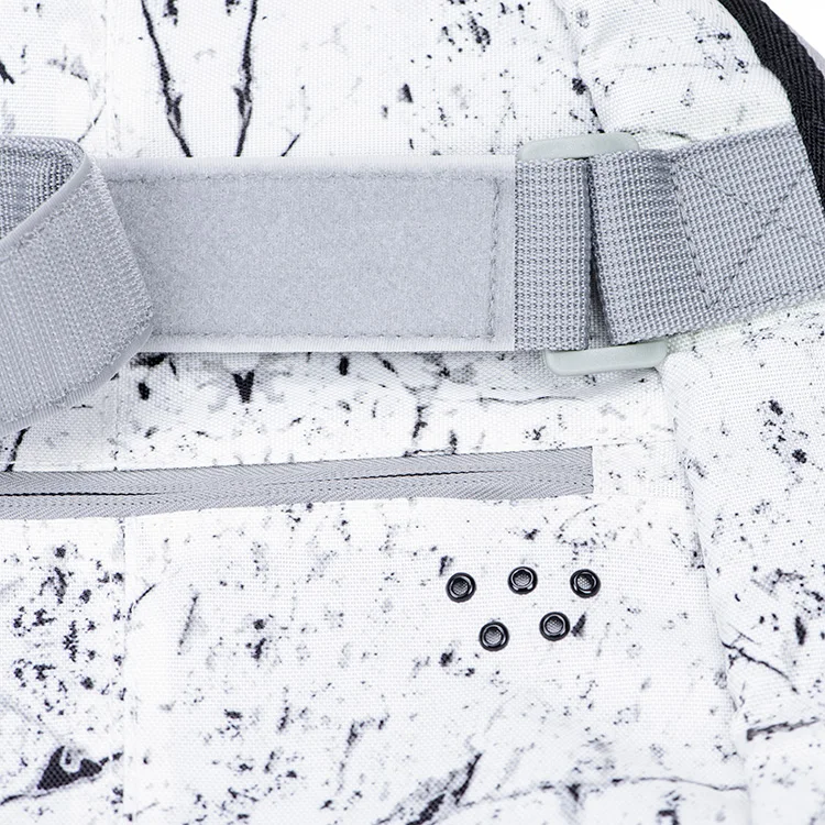 Customize logo printing outdoor travel skate carry bag classic skateboard backpack for adults