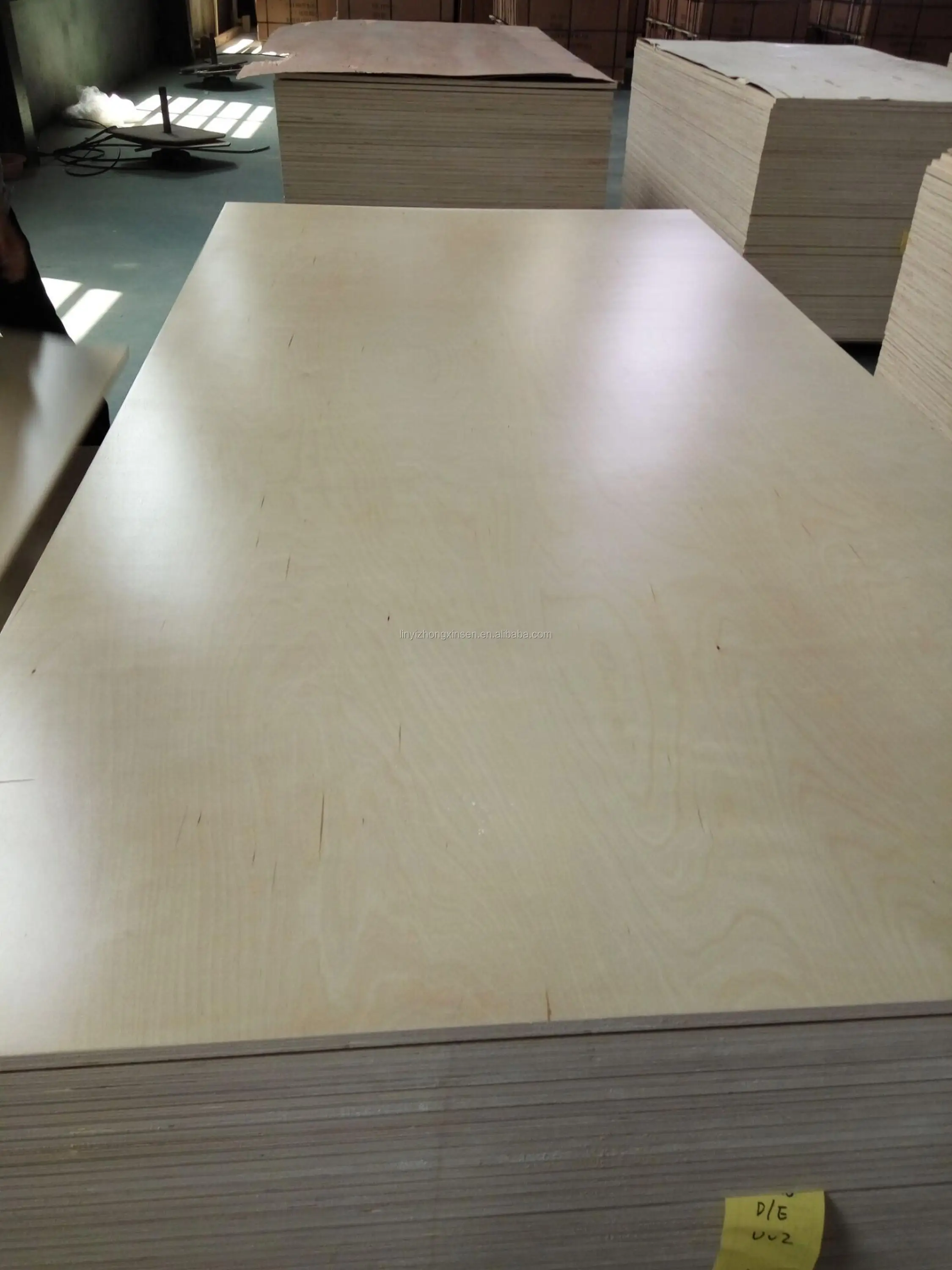 
1220x2440mm waterproof plywood wall panel 