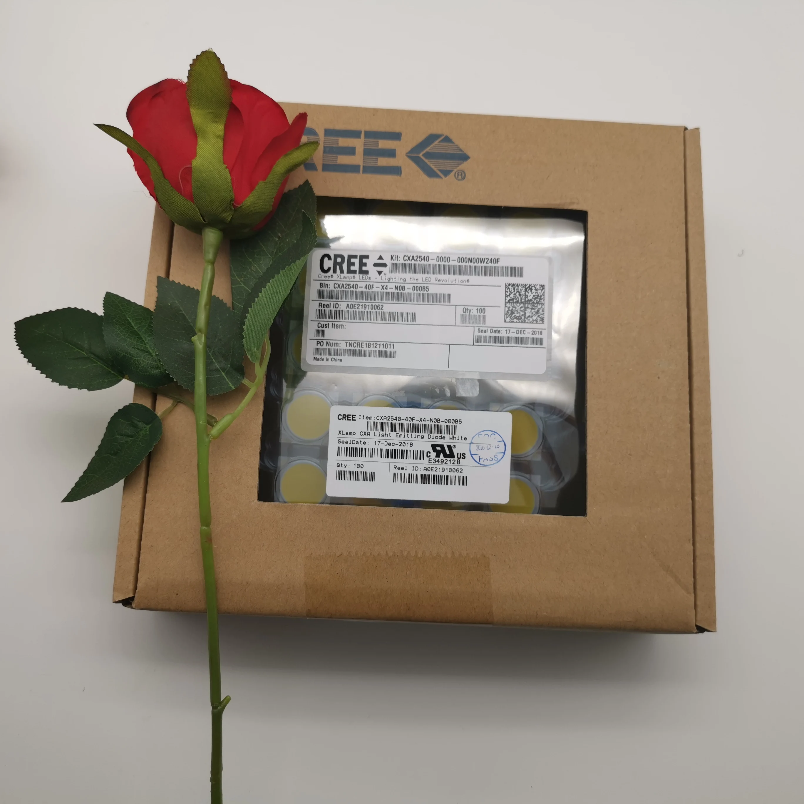 
Hot Product Original Cree COB LEDs High Power 40W White LED 2700K- 6500k 36V 500LM Cree 40W led diode 