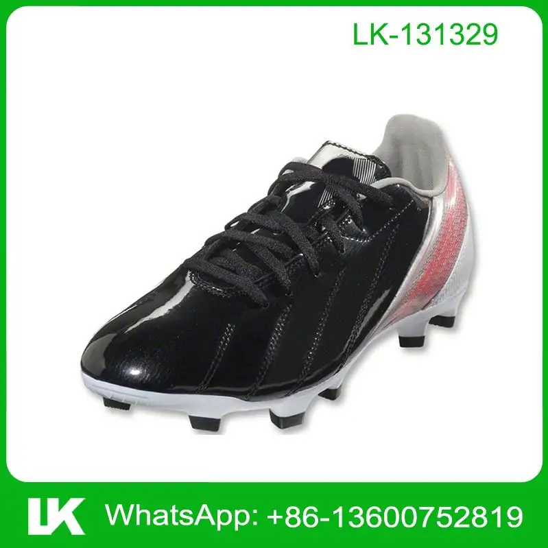 Wholesale custom made soccer cleats boots 2017