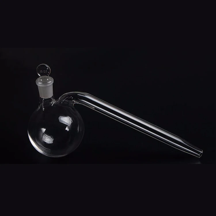 Лабораторный реторт с пробкой