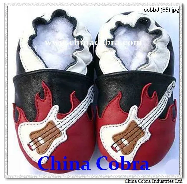 
2021 CHINA COBRA amazon ebay best selling high quality cow leather soft sole leather baby shoes baby moccasins 