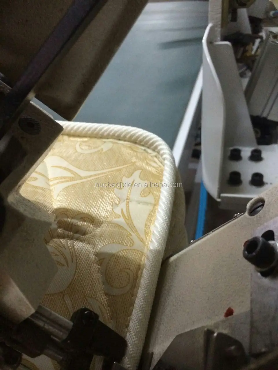Mattress tape edge machine mainly used for spring mattress.