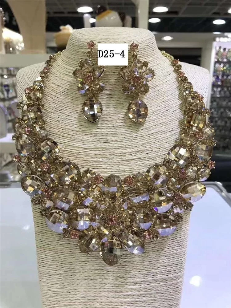 Fabulous crystal African wedding jewelry beads bridal jewelry set Nigerian necklace African jewelry set Dubai Italy Indian D25