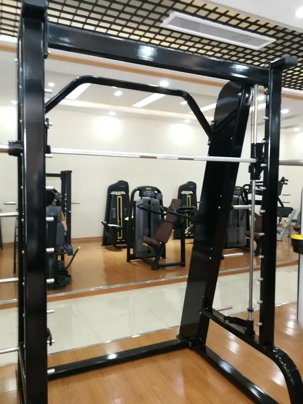 Оборудование для фитнеса multi smith machine cybex