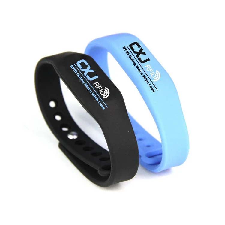 Factory price silicon wrist bands adjustable RFID silicon wristband GYM wristband with closure