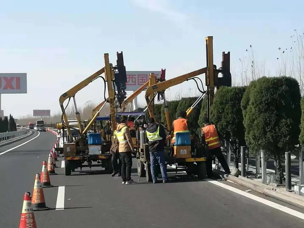 FY26D Hydraulic Highway Guardrail sheet post PileDriver for sale