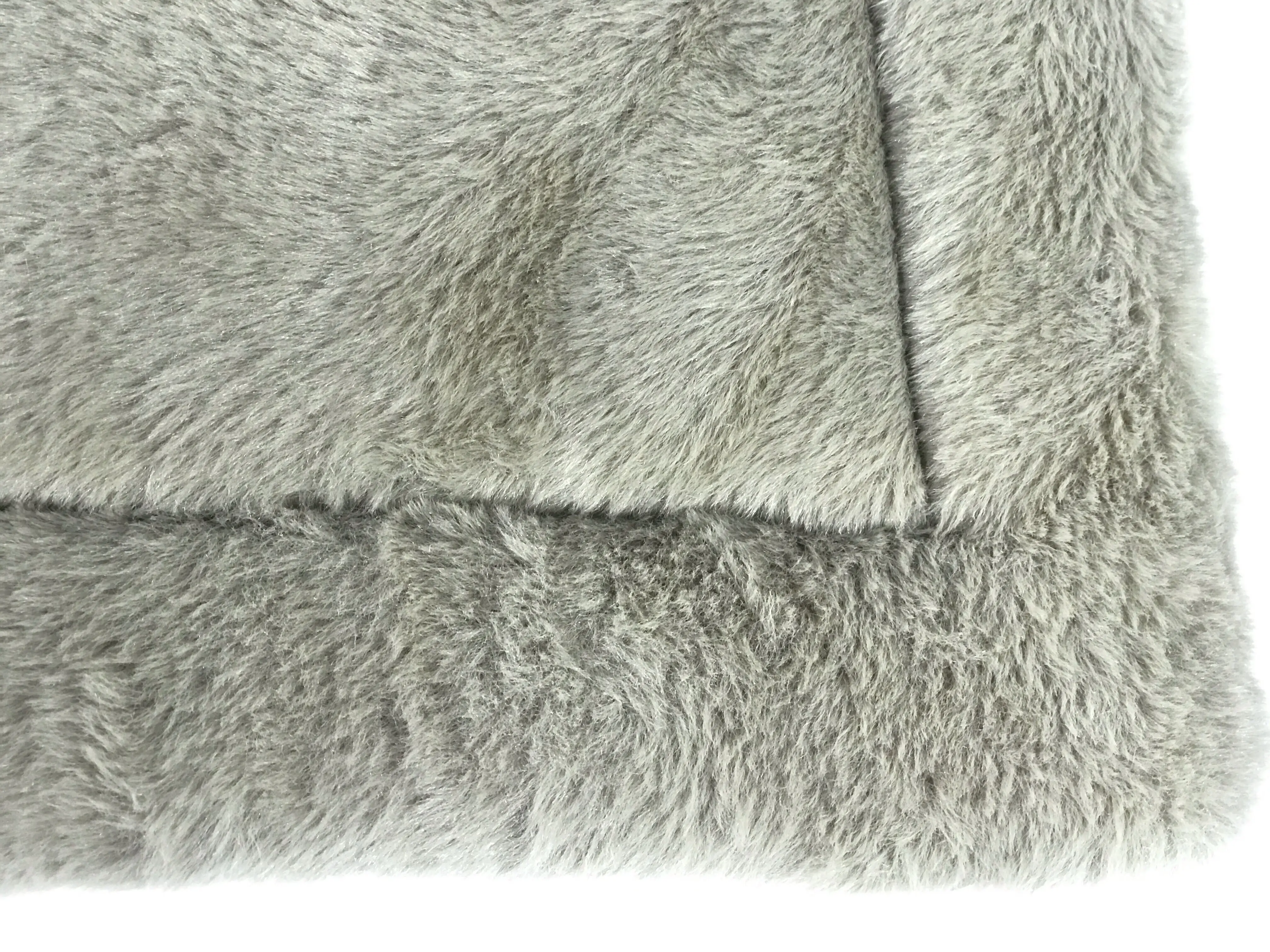 Luxury Coral Velvet Dog Mat Soft Dog Bed Washable and Easy Clean & Warm Pad with Anti-Slip