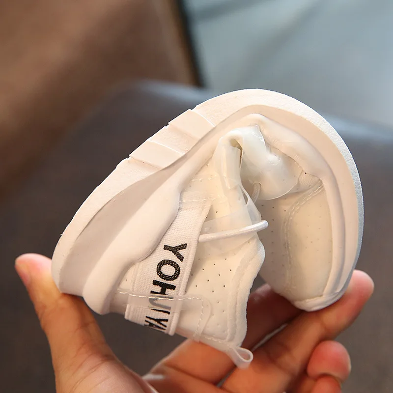 New Boys Girls Mesh Sneakers Children Shoes LED Breathable Running Shoes For Kids Flats Sports Footwear Star Fashion Casual Shoe