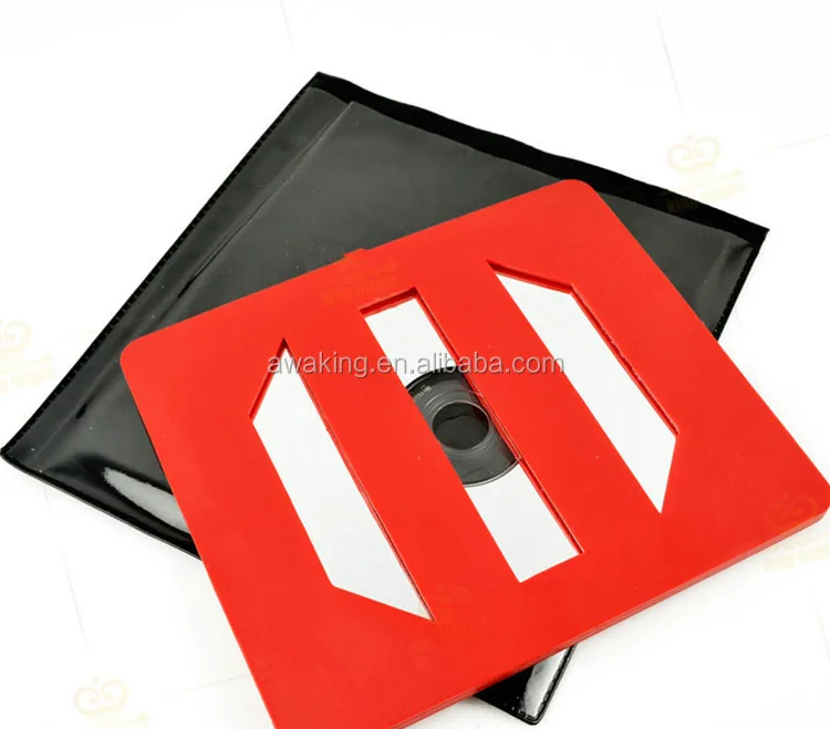 Plastic vanishing CD toy