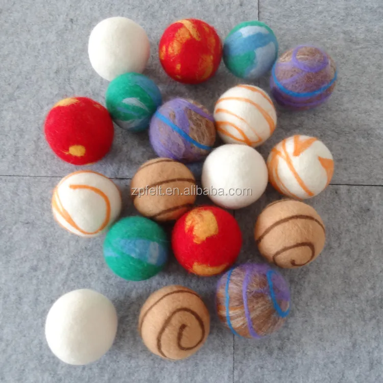 Разноцветный экологически чистый войлочный мяч для кошек из 100% шерсти игрушки бестселлер 2018