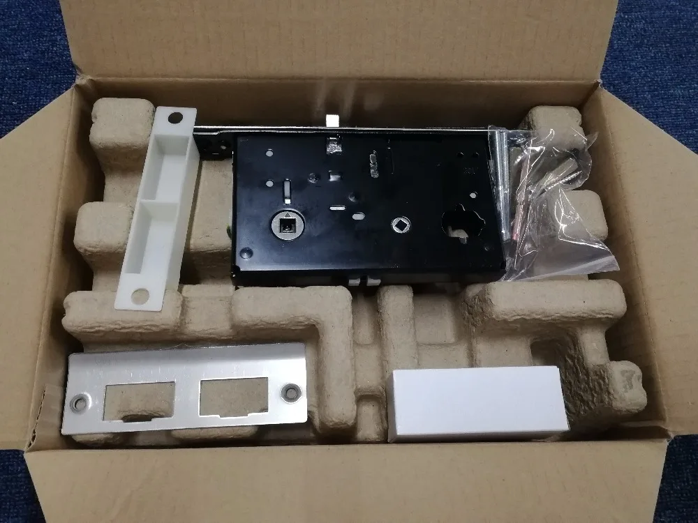 High Security RFID Hotel Lock System Smart Card Key Access Electronic Door Locks with free software