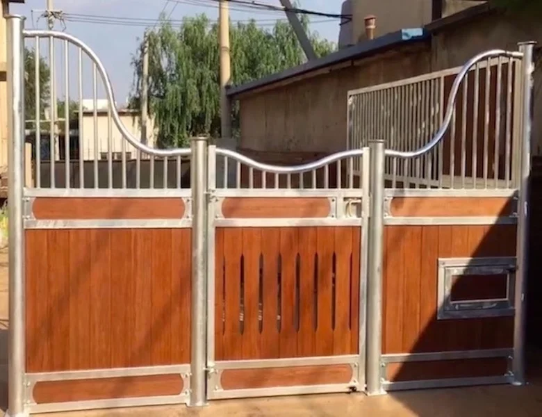 beautiful horse stable panels with curve on top