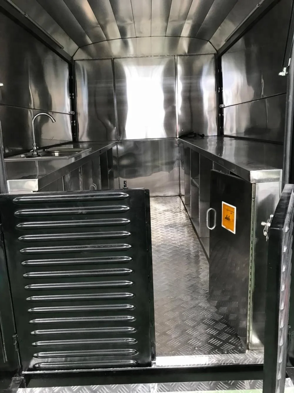 WNP Citroen foodtruck BLACK Vintage food trailer