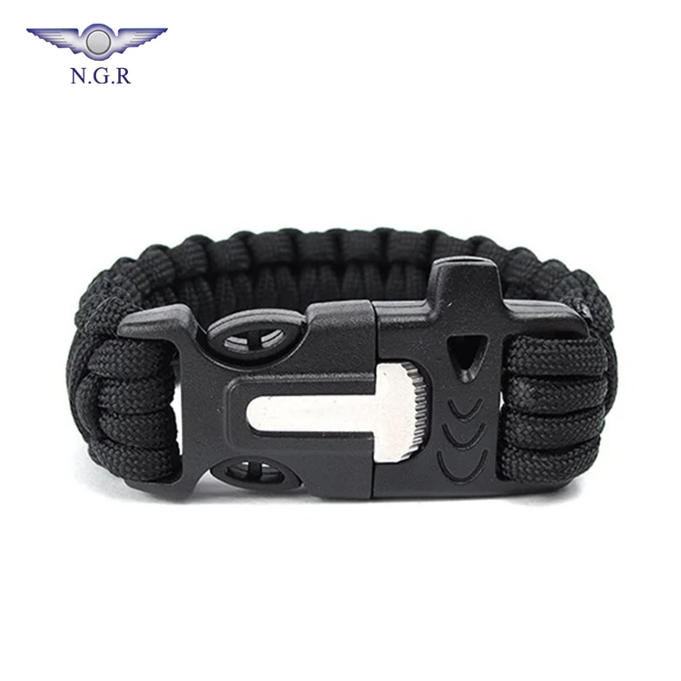 Factory Wholesale outdoor Emergency 550 survival bracelet with Whistle flint firestarter and Scraper