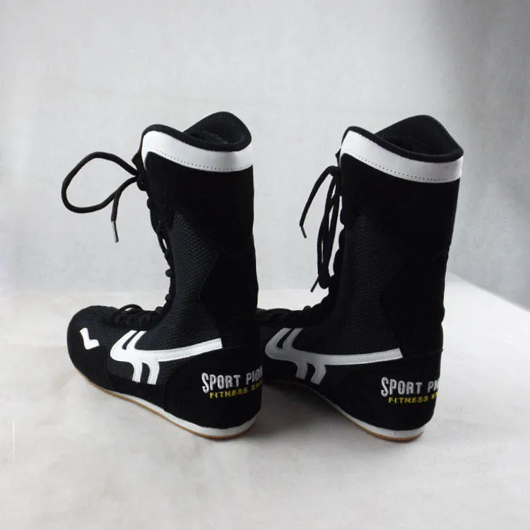 
Hot Sell Professional Boxing Shoes Accept Customization 