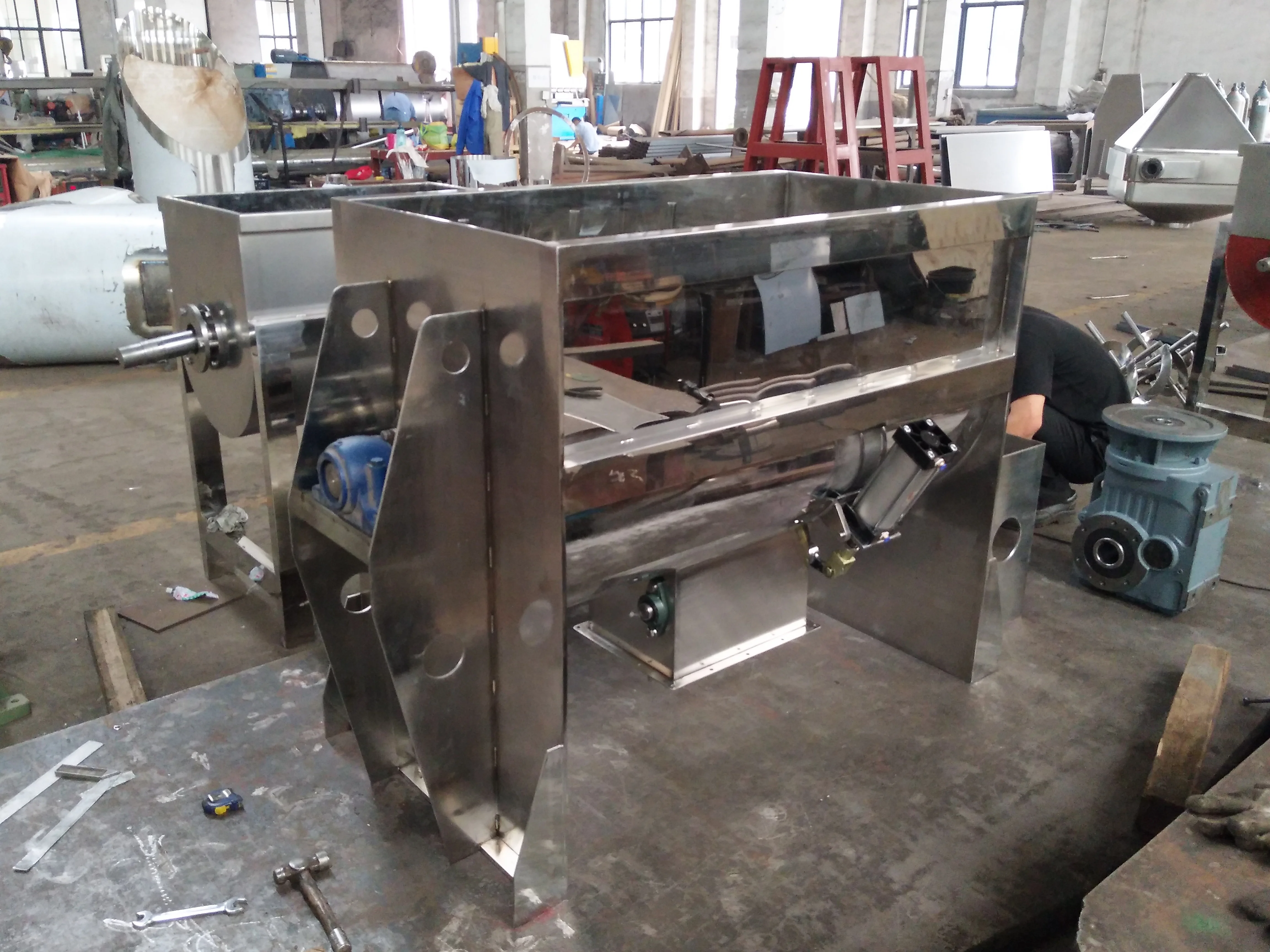 China Horizontal Double Ribbon Mixer For Dry Powder/Wood Plastic Mixing Machine/Horizontal High Speed Mixer For The Industry