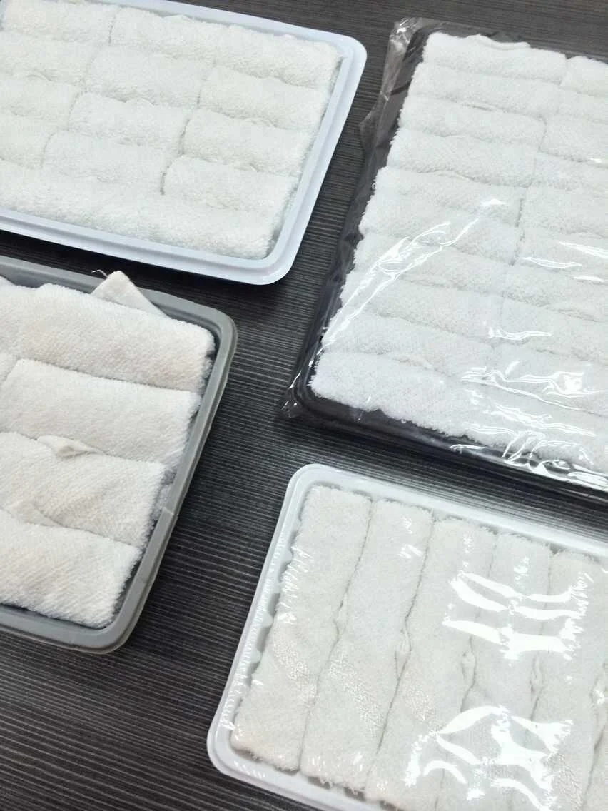Good Quality disposable rolled airline towel cotton towel in tray with tong