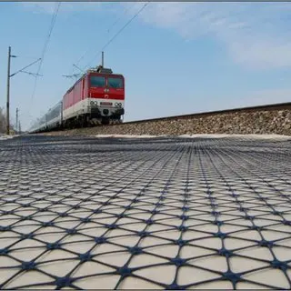 PP multiaxial biaxial geogrid for driveway and railways