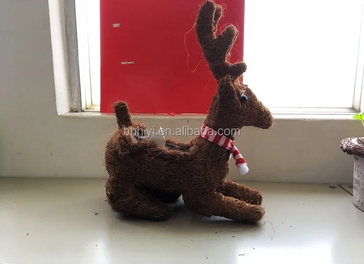 Rattan Coconut fiber Animal Deer Shaped Planters For Flowers Succulent Cactus Plants Wholesale Flowerpots Christmas Decor