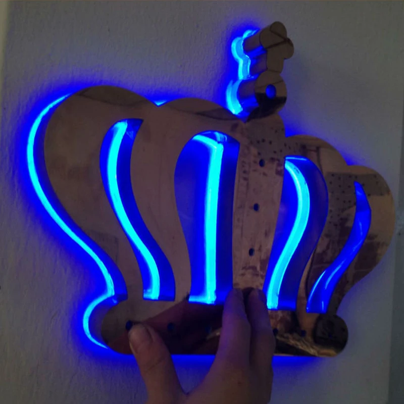 Gold Supplier Personalized Illuminated Letter Logo Signs LED Neon Light on Aluminum for Car Companies and Stores Shops