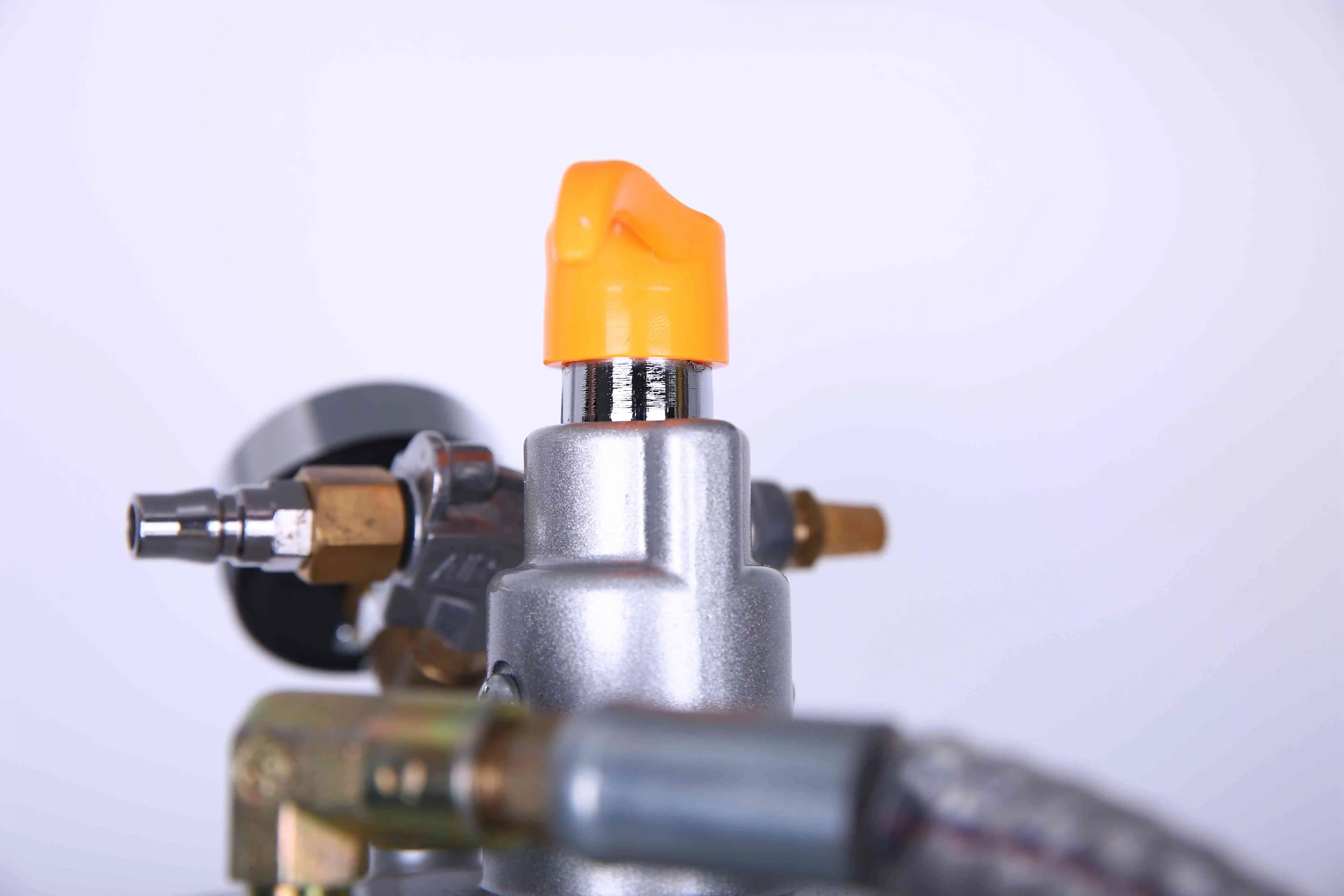 Роскошная машина для замены масла, слив отработанного масла с чашкой