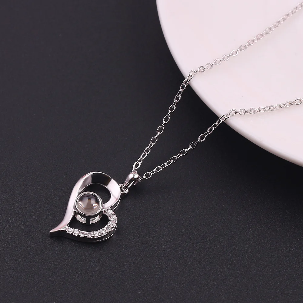 
New Designs high quality gold plated heart shape Necklace 100 language i love you necklace for young lady 