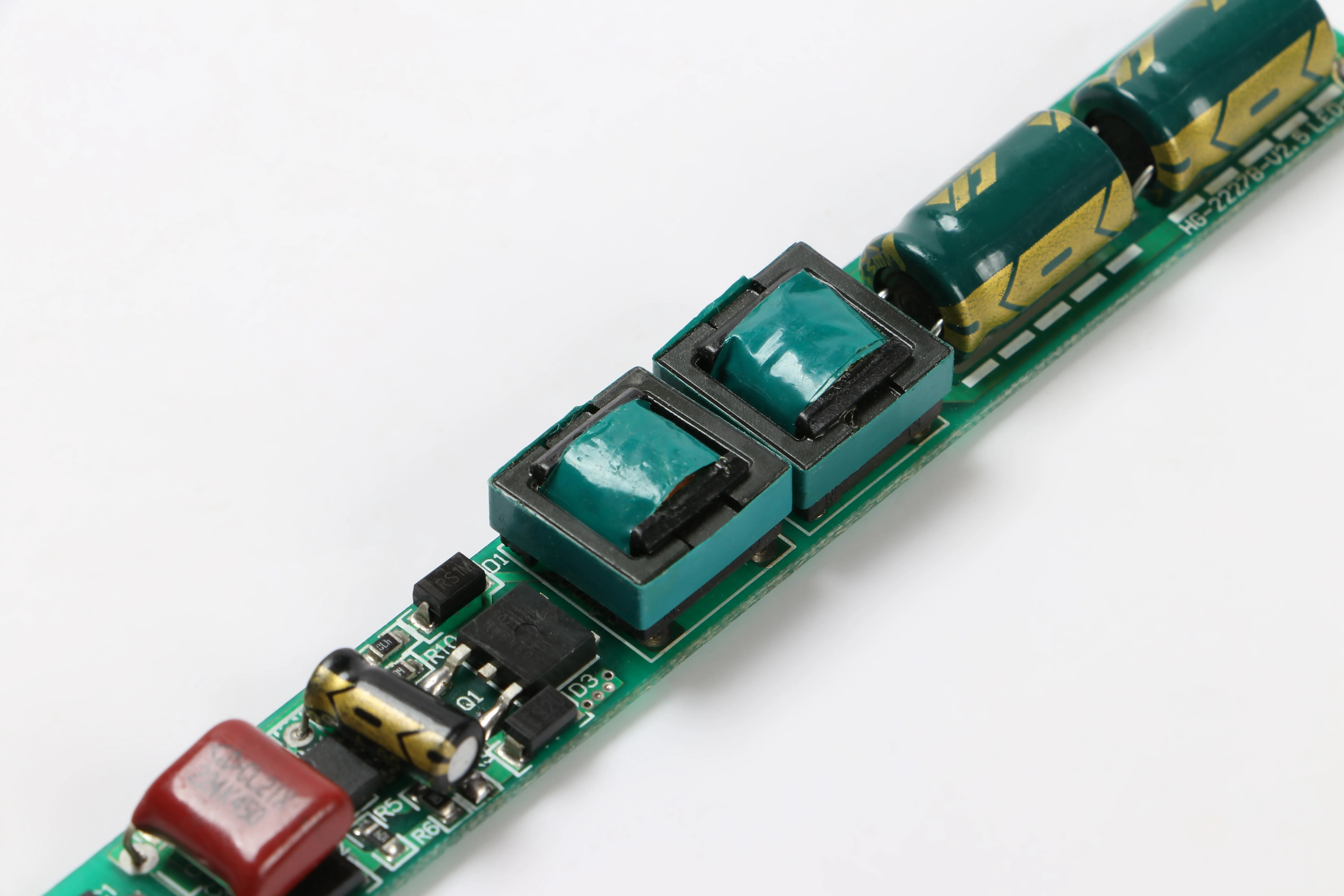 HPF IC Chip LED Tube Driver Tube Light Power Supply 30-36W