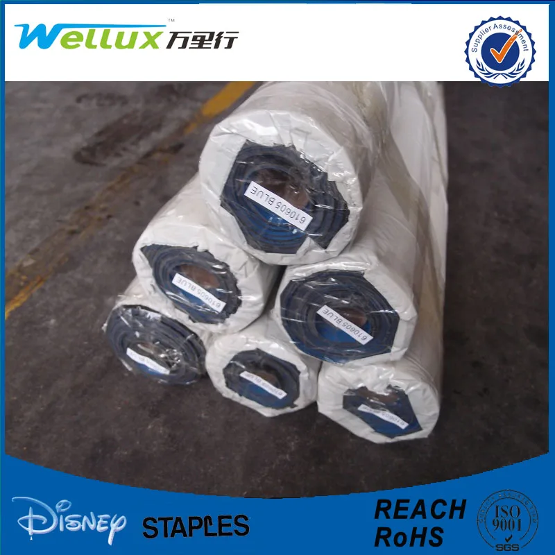 Чистый резиновый коврик для мыши