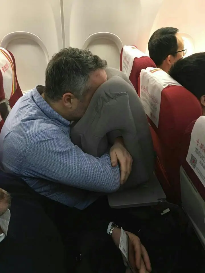 Высококачественная флокирующая надувная подушка Airgoods для путешествий