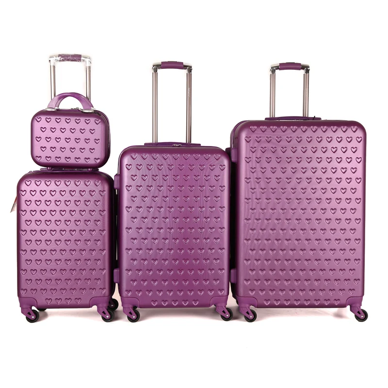 Наборы чемоданов на колесиках для путешествий