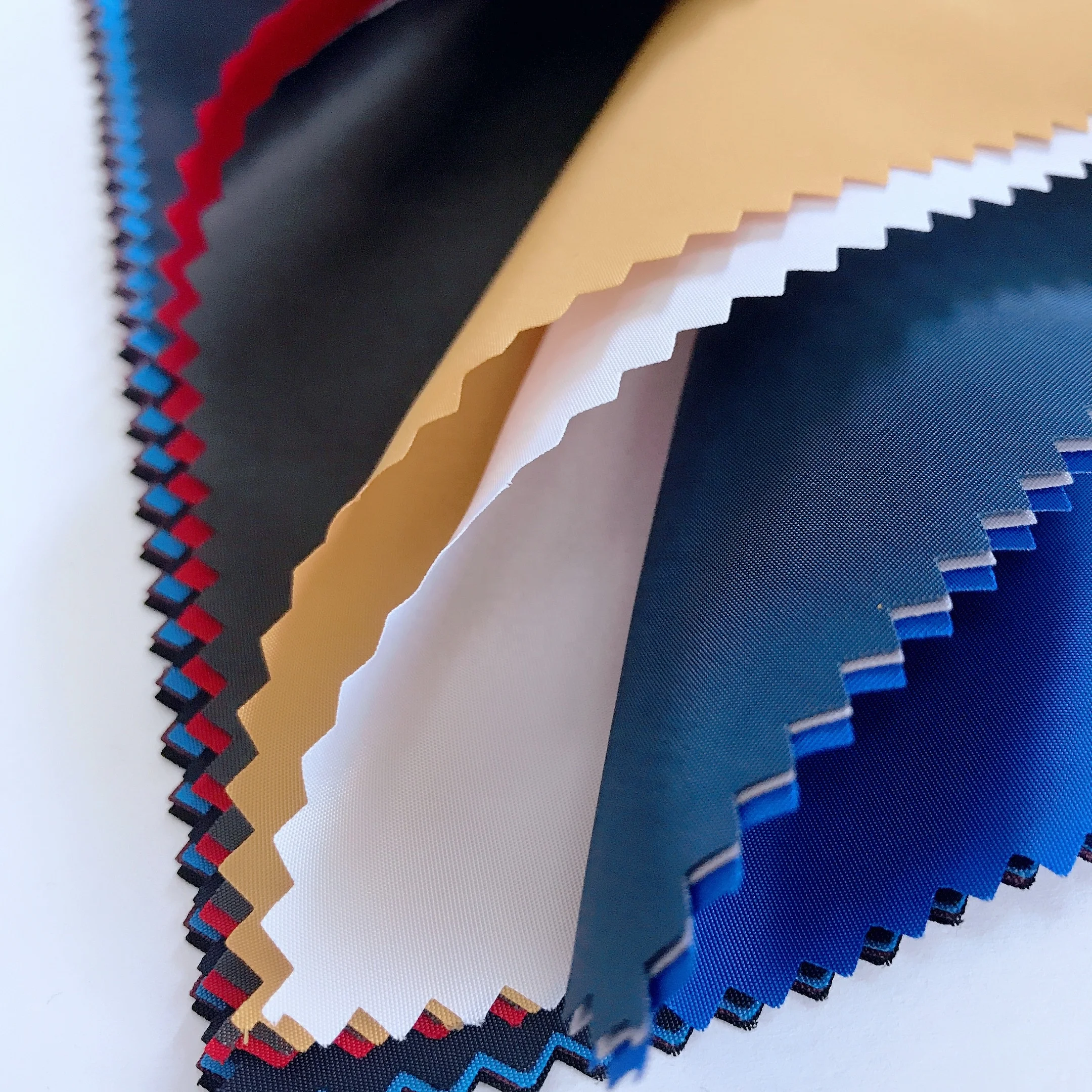 
HONDA PD 100% Polyester 75D Imitated Memory Fabric For Down Coat 