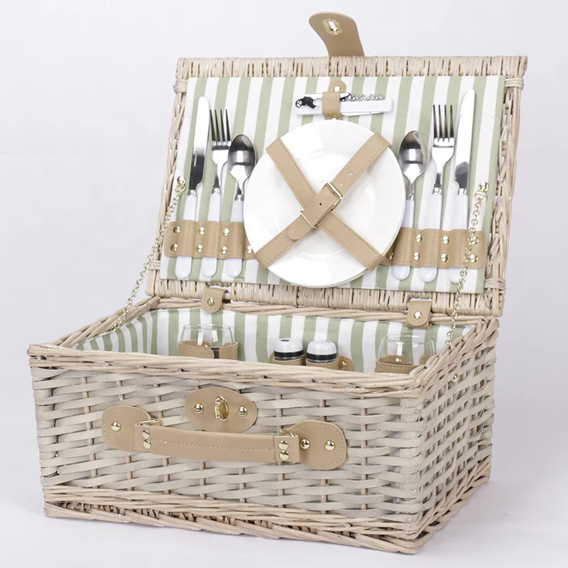 Free Sample Factory Woven  Wicker Picnic Basket With Lid