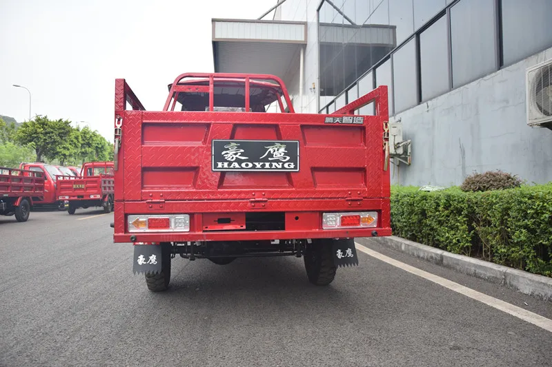 Trimoto 300CC semi cabina de 3 ruedas triciclos motocicletas for sale at Peru