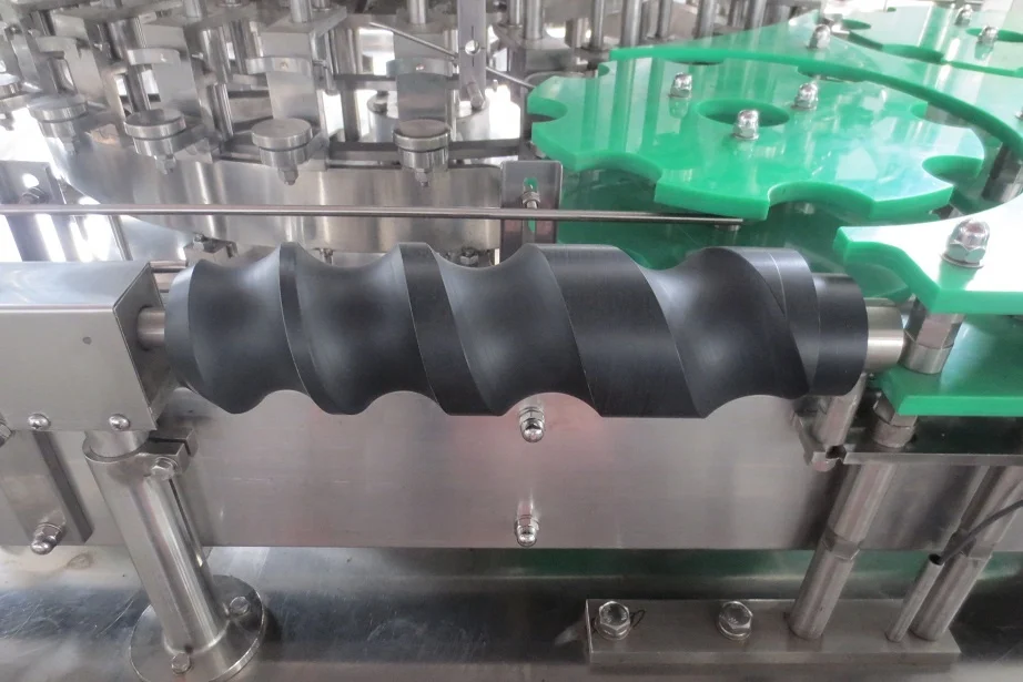 
High speed rotate FULL full automatic beer fillling canning machine equipment for aluminum Cans 