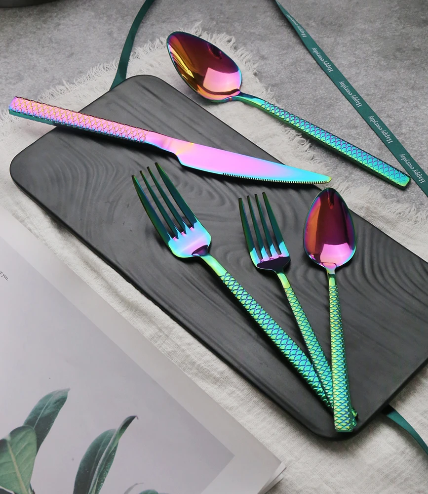 
2021 Amazon Top Selling Unique Design Gold Plated Cutlery Dining Set Flatware Wholesale 